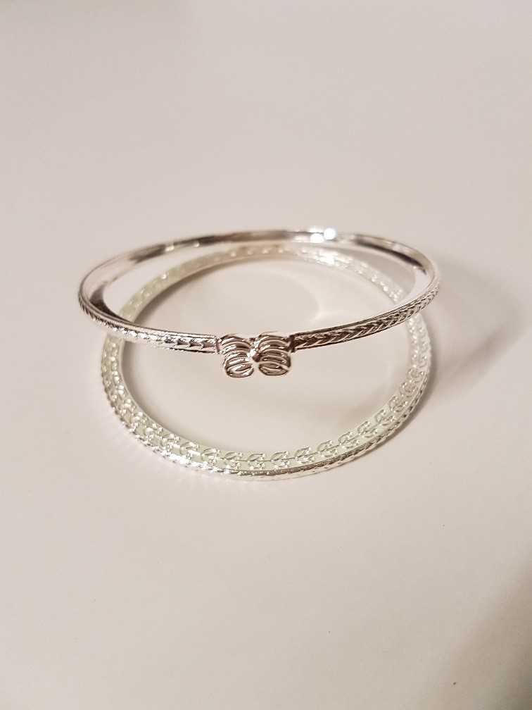 Silver Hinge Ring ROUND BOW