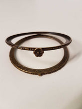 Load image into Gallery viewer, Bronze Hinge Ring ROUND DAISY